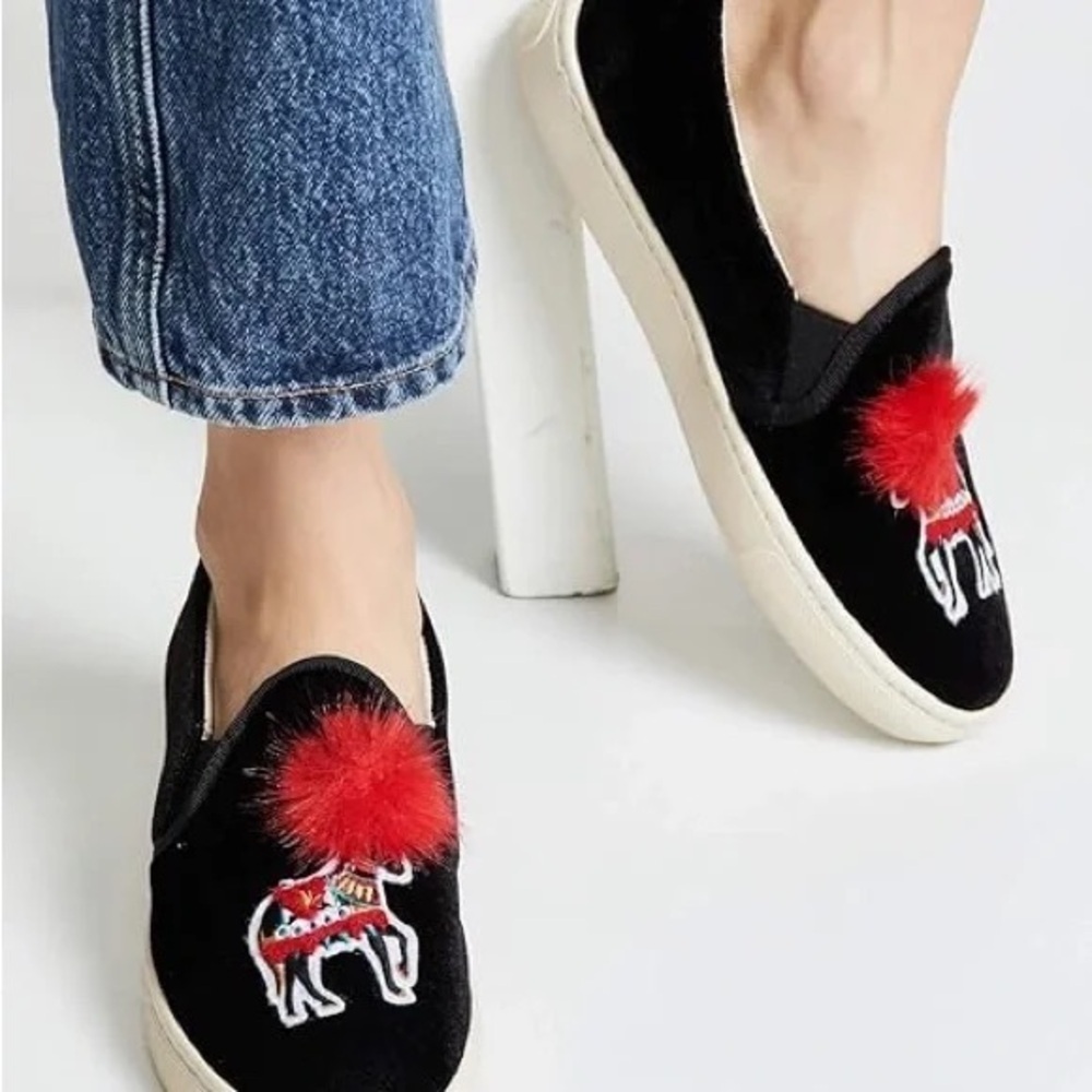 Soludos | Women's Velvet Show Pony Sneaker Black Size 9.5